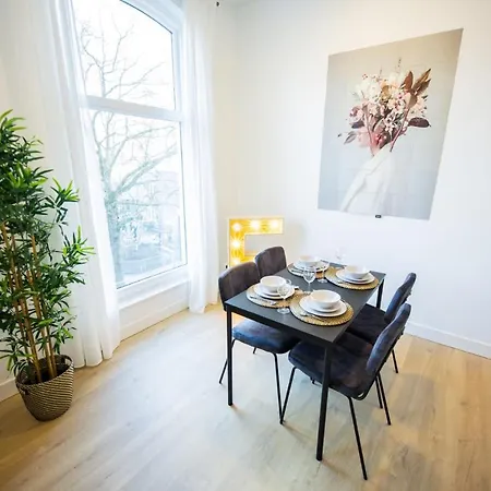 Fancy 1 Bedroom 51m2 -ss177f- ロッテルダム